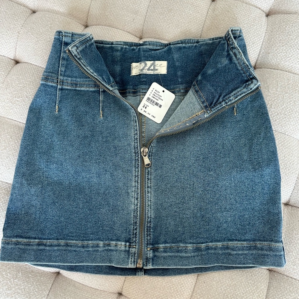 FREE PEOPLE DENIM ZIP UP SKIRT